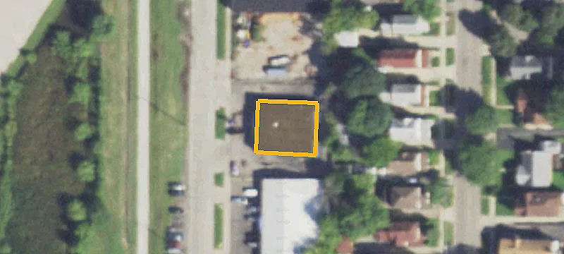 121 Edison Ct