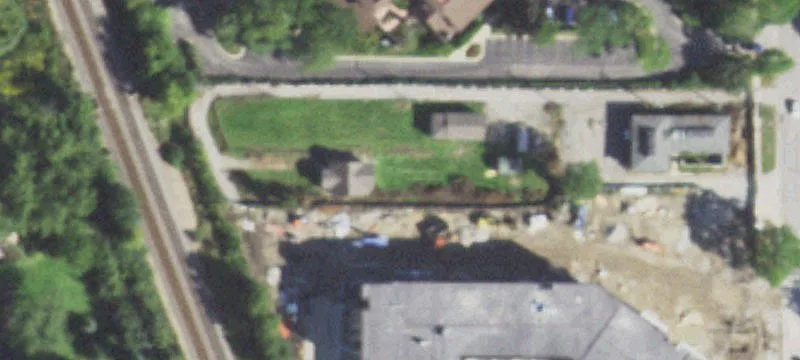 657 Harmony Ln