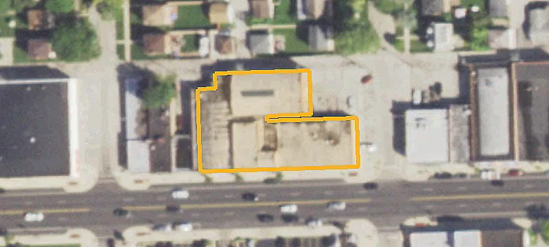 1909 Roosevelt Rd