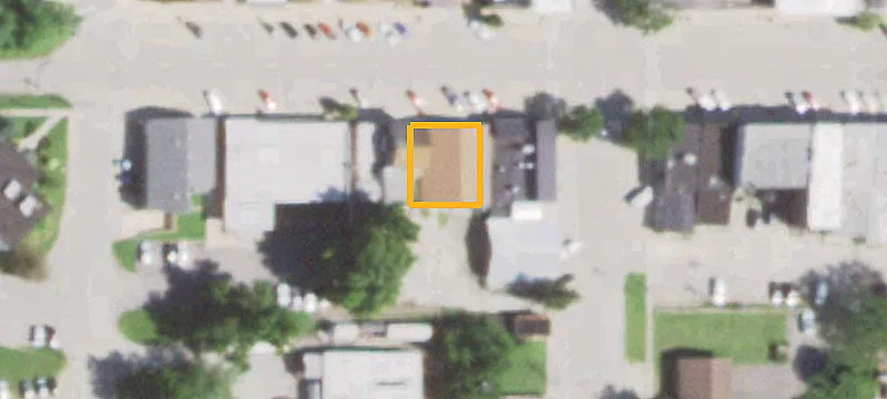 206 Main St