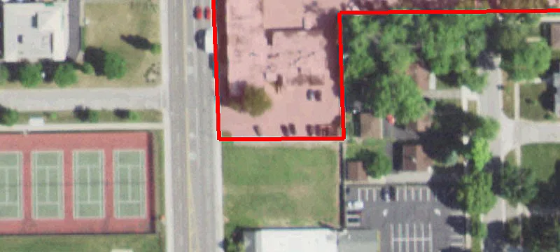 4333 Main St
