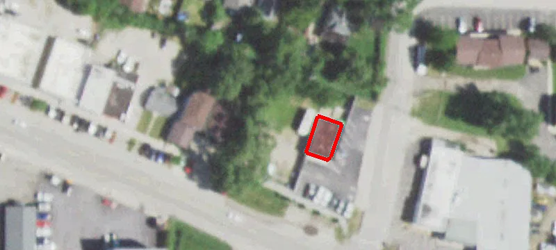 384 Main St