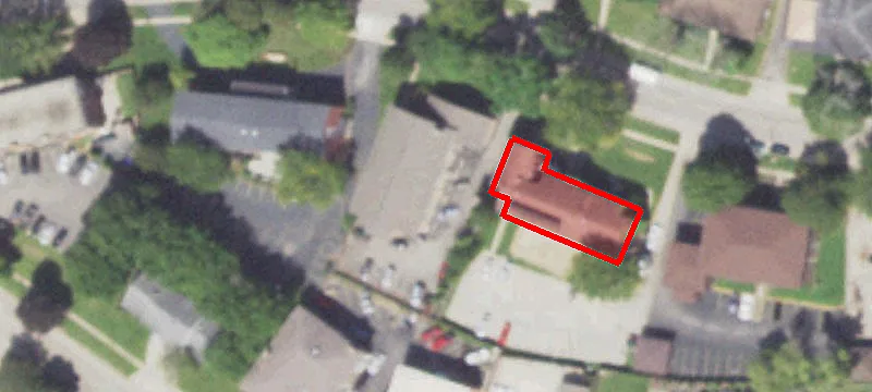 920 Hillcrest Dr