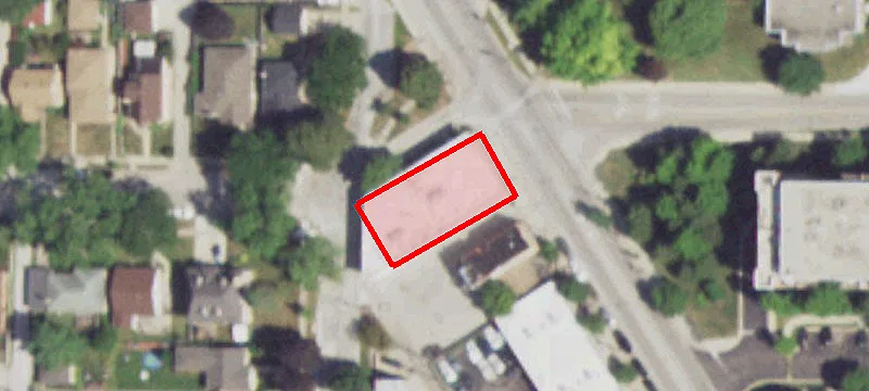 8272 Lincoln Ave