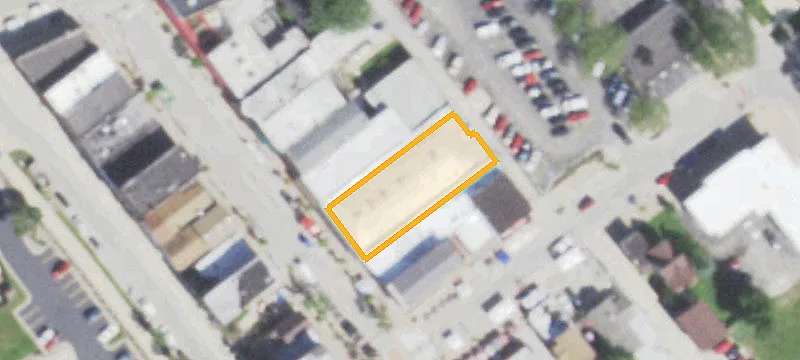 123 Main St