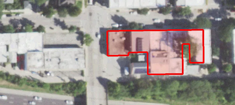 900 Ridgeland Ave