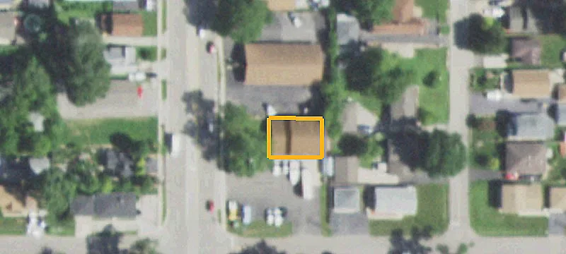 1411 Cedar Lk Rd