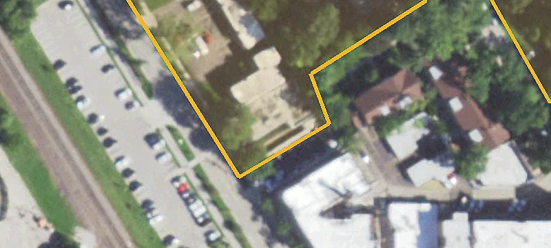 735 Saint Johns Ave