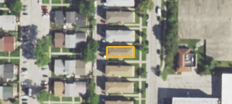 9042 Cumberland Ave