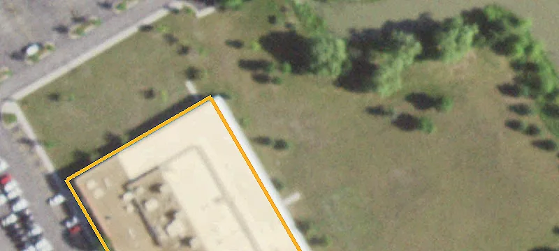 1000 Lakeside Dr