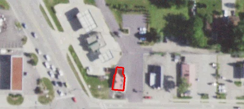 3 Waukegan Rd