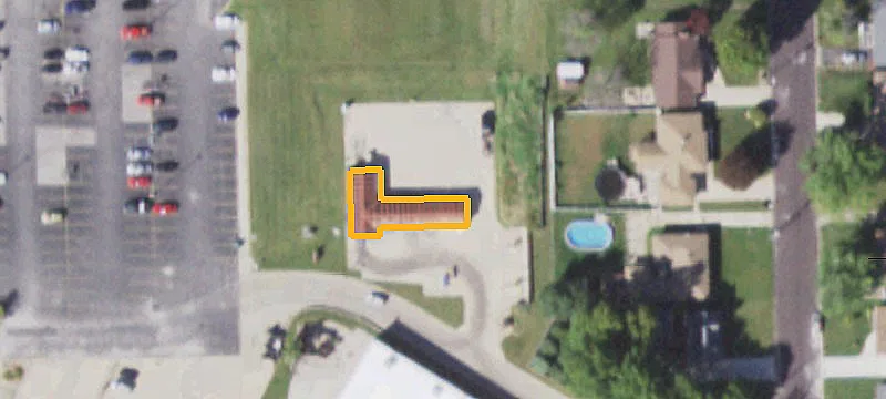 2115 Cherry Ln