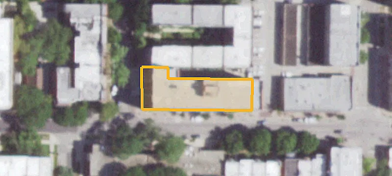 825 Main St