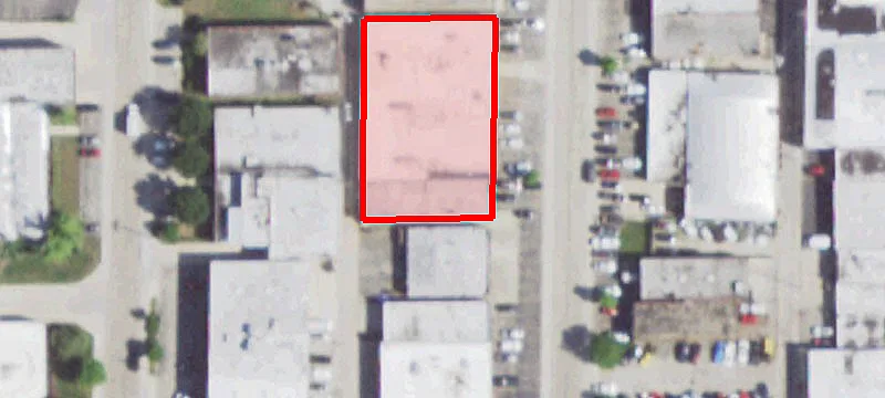 8216 Christiana Ave