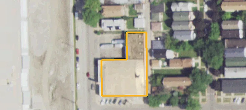 1439 Laramie Ave