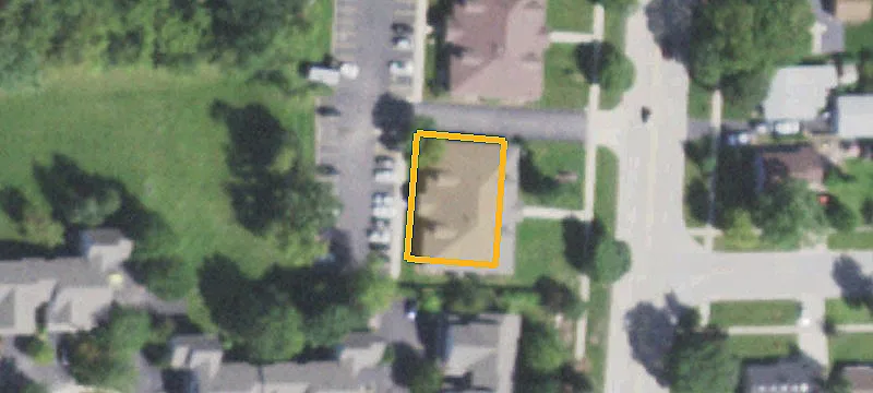 820 Bartlett Rd
