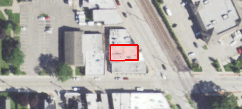 306 Grn Bay Rd