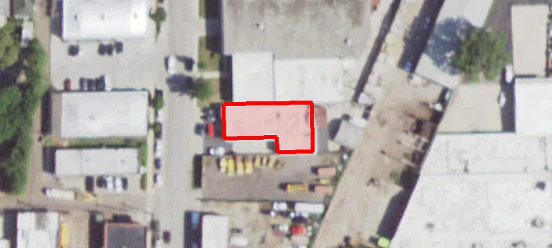 909 Pitner Ave