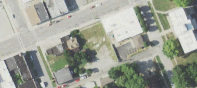 412 Main St