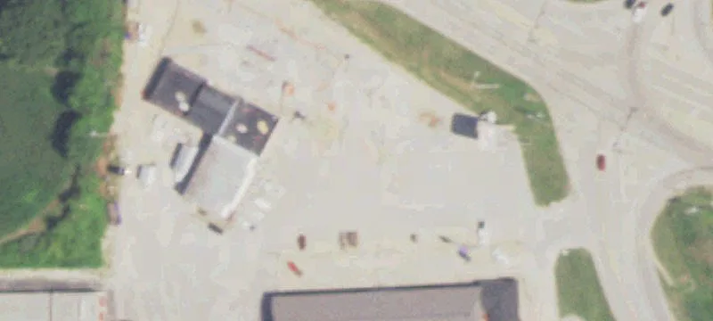 913 Edwardsville Rd