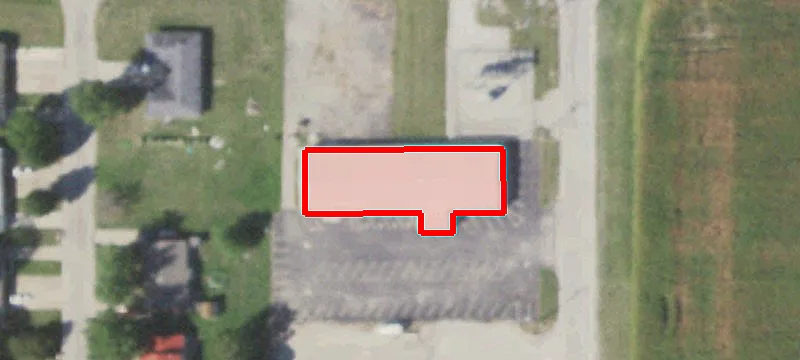 1697 County Rd 2200th E