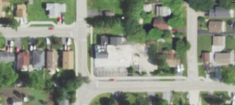 400 Shorewood Rd