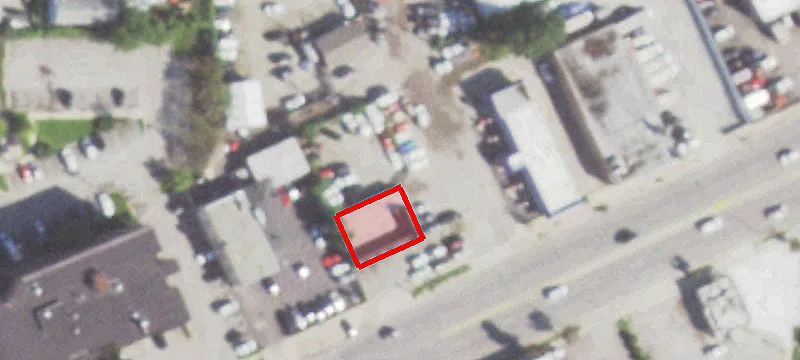6100 Ogden Ave