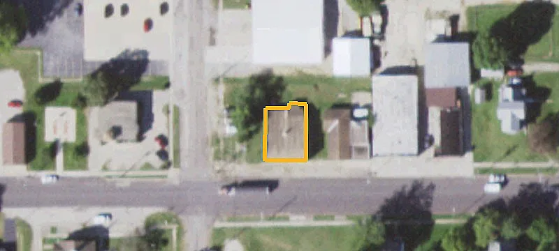 101 Main St