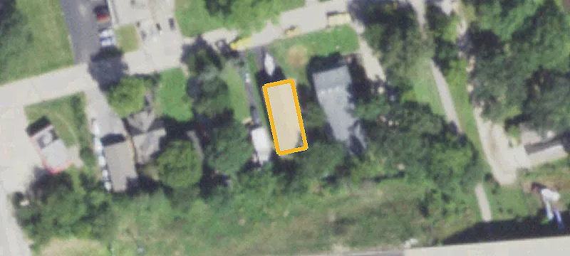 12 Riverview St