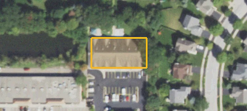 3180 Aurora Rd