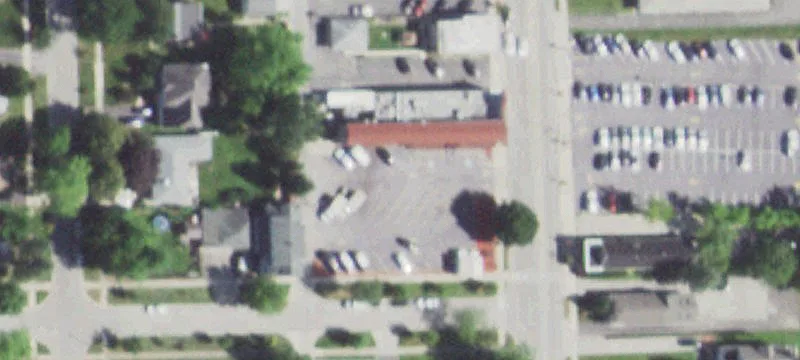 132 Cass Ave