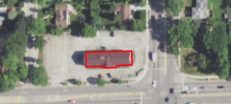 300 Golf Rd