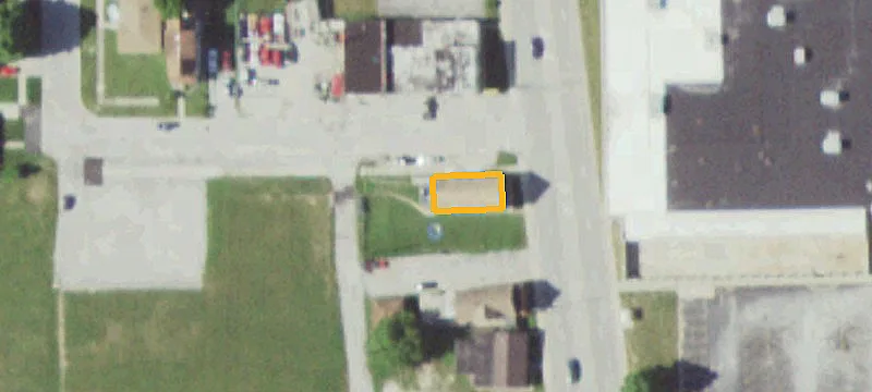 3226 Chicago Rd