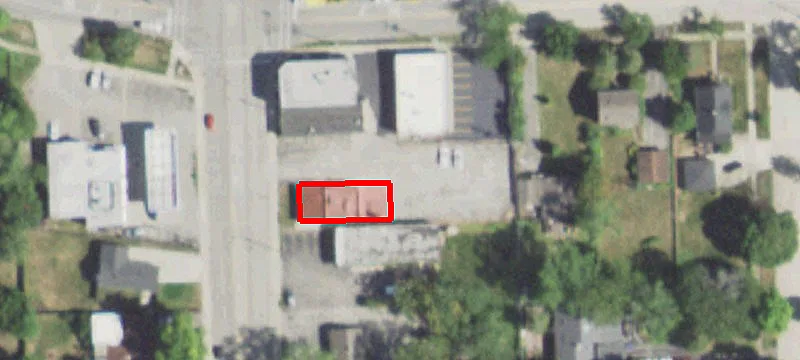 609 Main St
