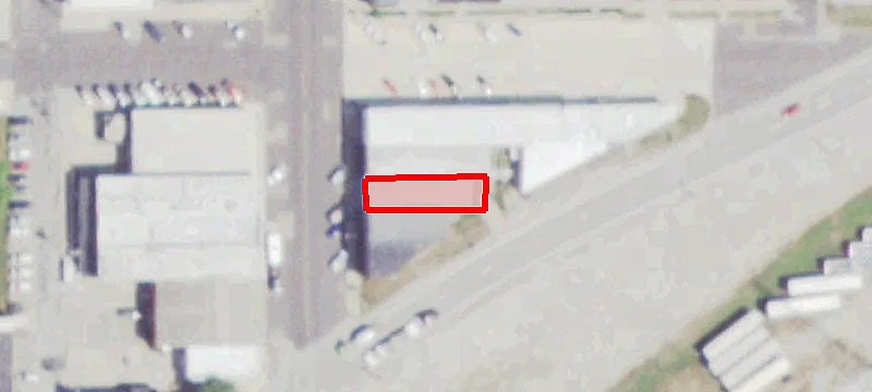 320 Main St