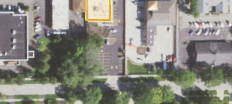 1506 Roosevelt Rd