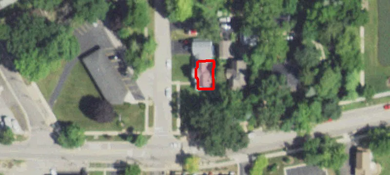 408 Ctr St