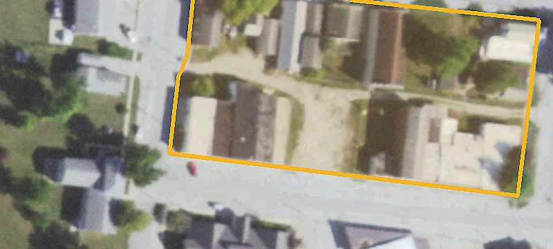 110 Main St