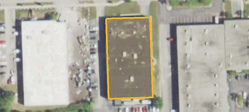 1427 Ctr Cir