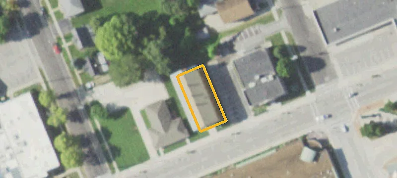 213 Clay St