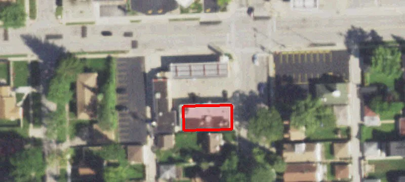 3100 Maple Ave