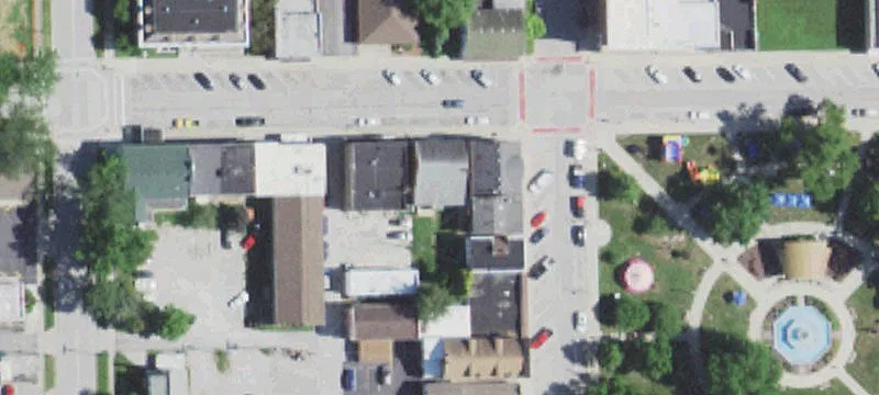 818 Main St