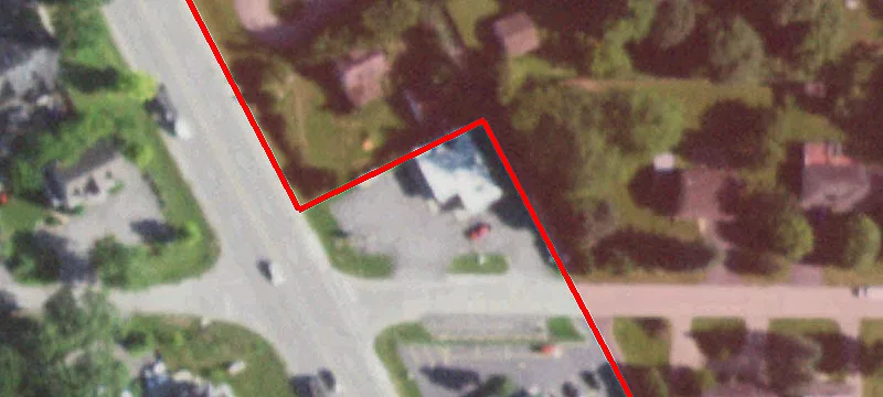 203 Waukegan Rd