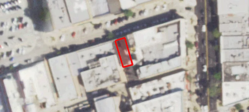 18 Calendar Ave