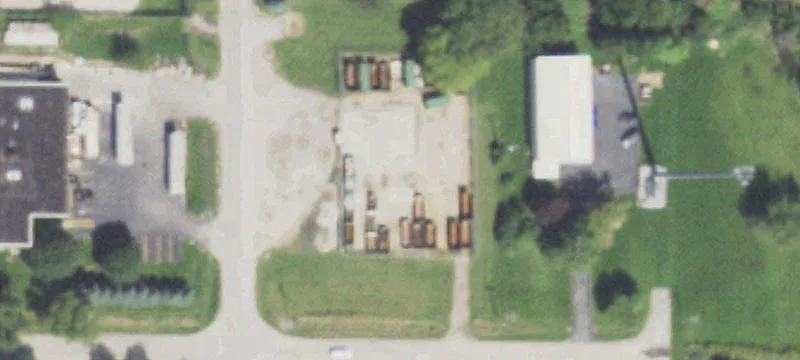 1st Linlar Dr