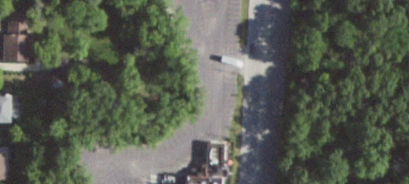 712 Riv Rd