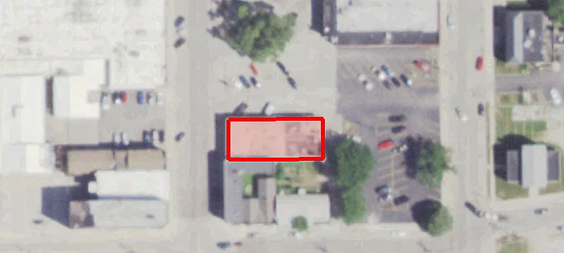 90 Main St