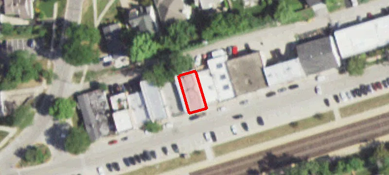 152 Burlington Ave