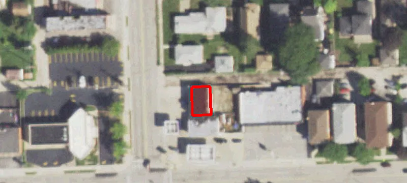 3039 Maple Ave