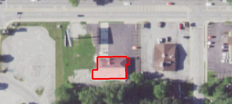 1077 Torrence Ave